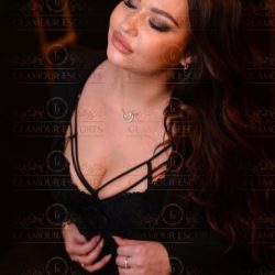 Hannah escorts in athens city tours in athens 13