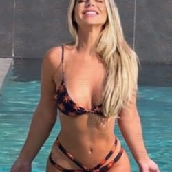 Olivia escort in athens city tour in athens (33)
