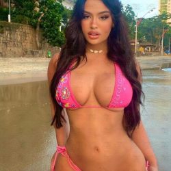 Julia Medeiros escorts in athens city tour in athens (3)