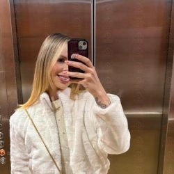 Jessica escort in athens city tour in athens (15)